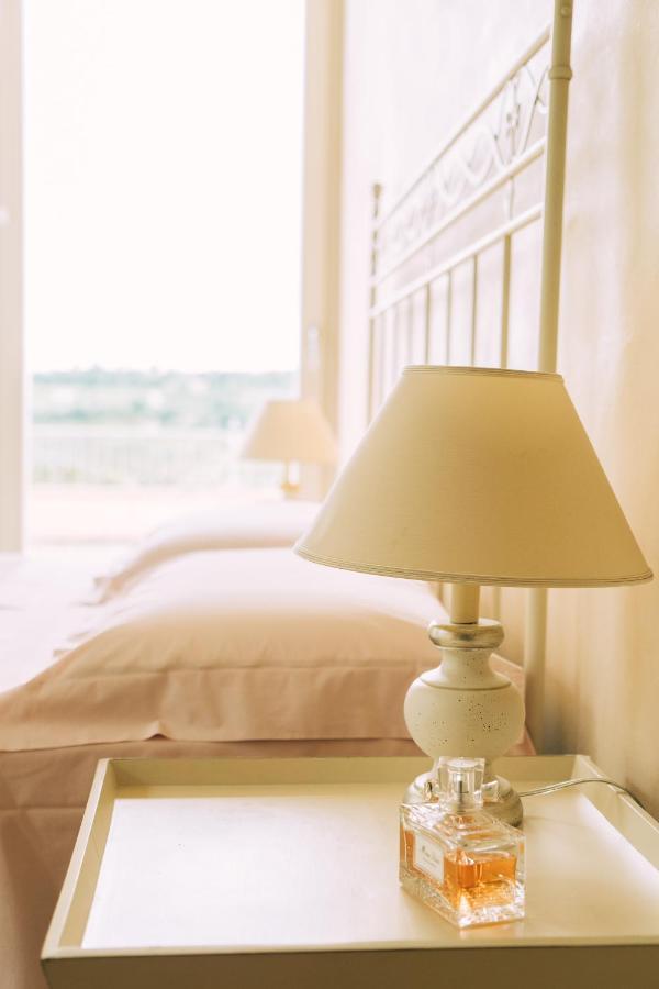 Nontiscordardime B&B Villa Agriturismo チヴィタノーヴァ・マルケ エクステリア 写真