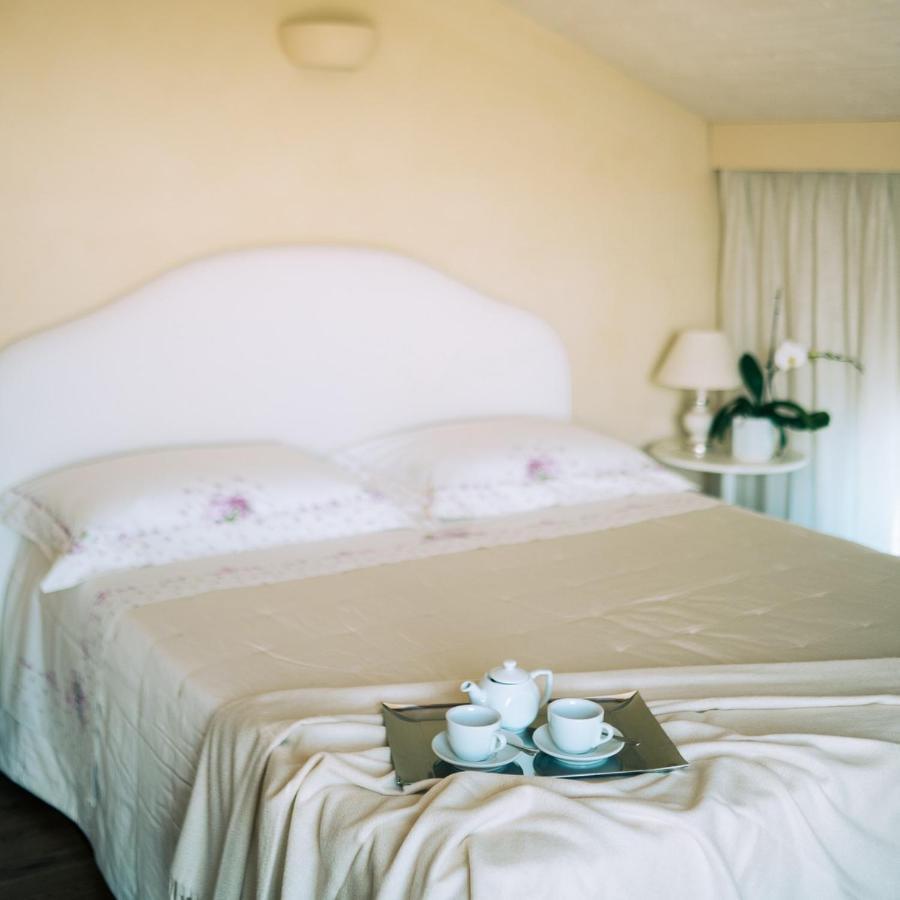 Nontiscordardime B&B Villa Agriturismo チヴィタノーヴァ・マルケ エクステリア 写真