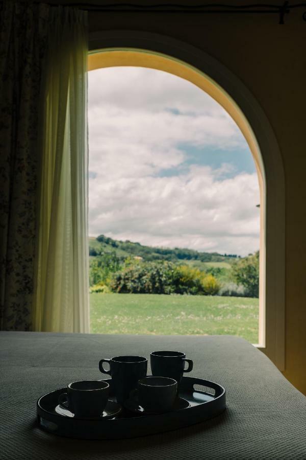 Nontiscordardime B&B Villa Agriturismo チヴィタノーヴァ・マルケ エクステリア 写真